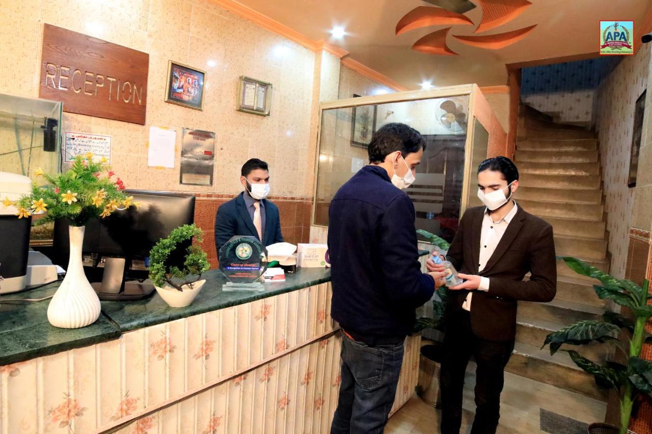 Royal Inn Guest House Lahore Esterno foto